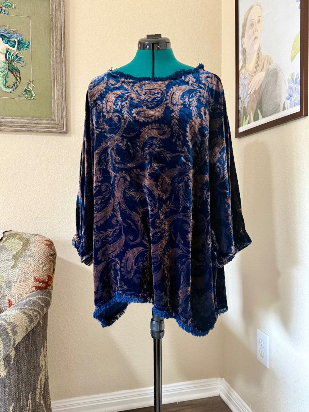 Sundance Velvet Paisley Tunic Top – Size XL – Navy & Bronze